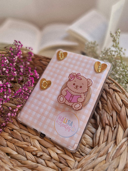 Beary Bookish magnetischer Acryl E-Reader & Phone Grip