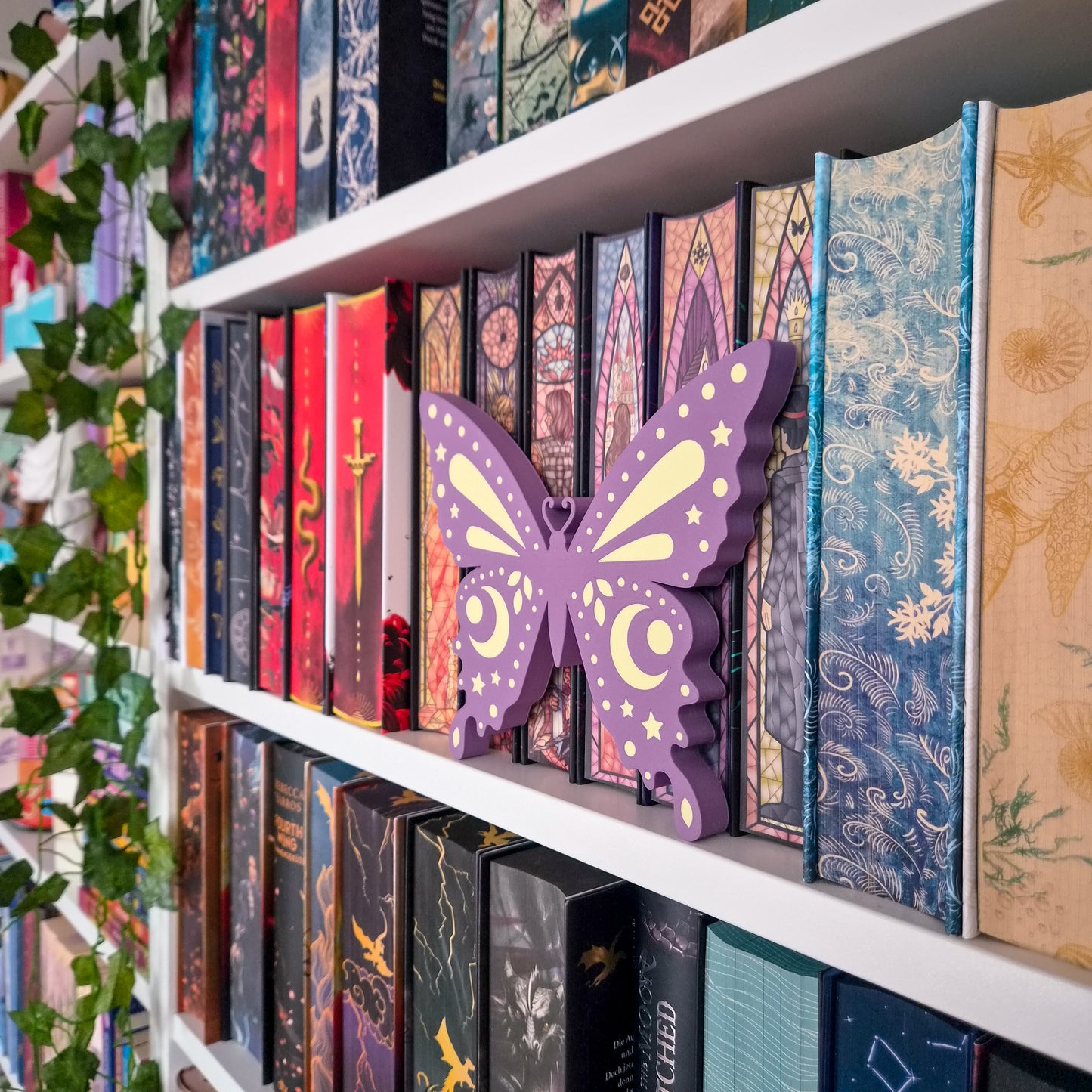 Celestial Butterfly 'Aurelia' | Aufsteller Bücherregal | 3D-Druck