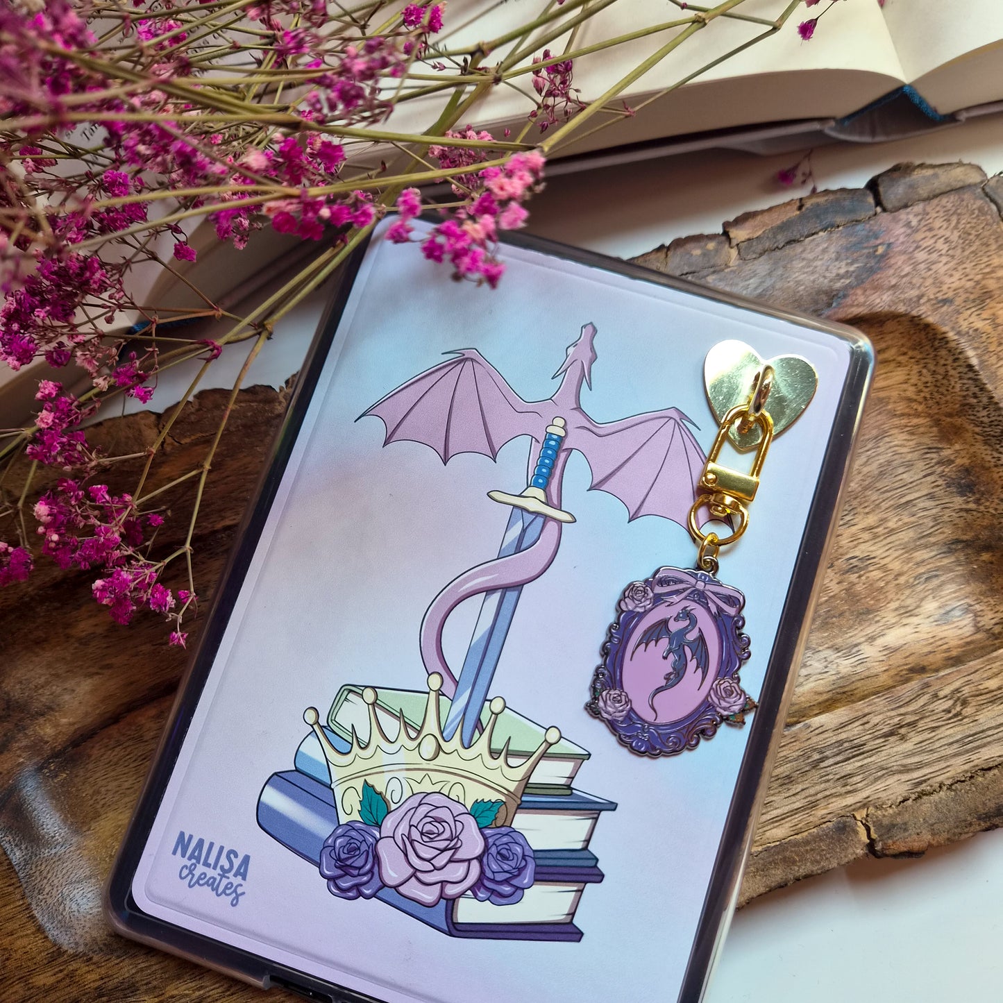 Clip Charm mit Herz-Befestigung | E-Reader Zubehör