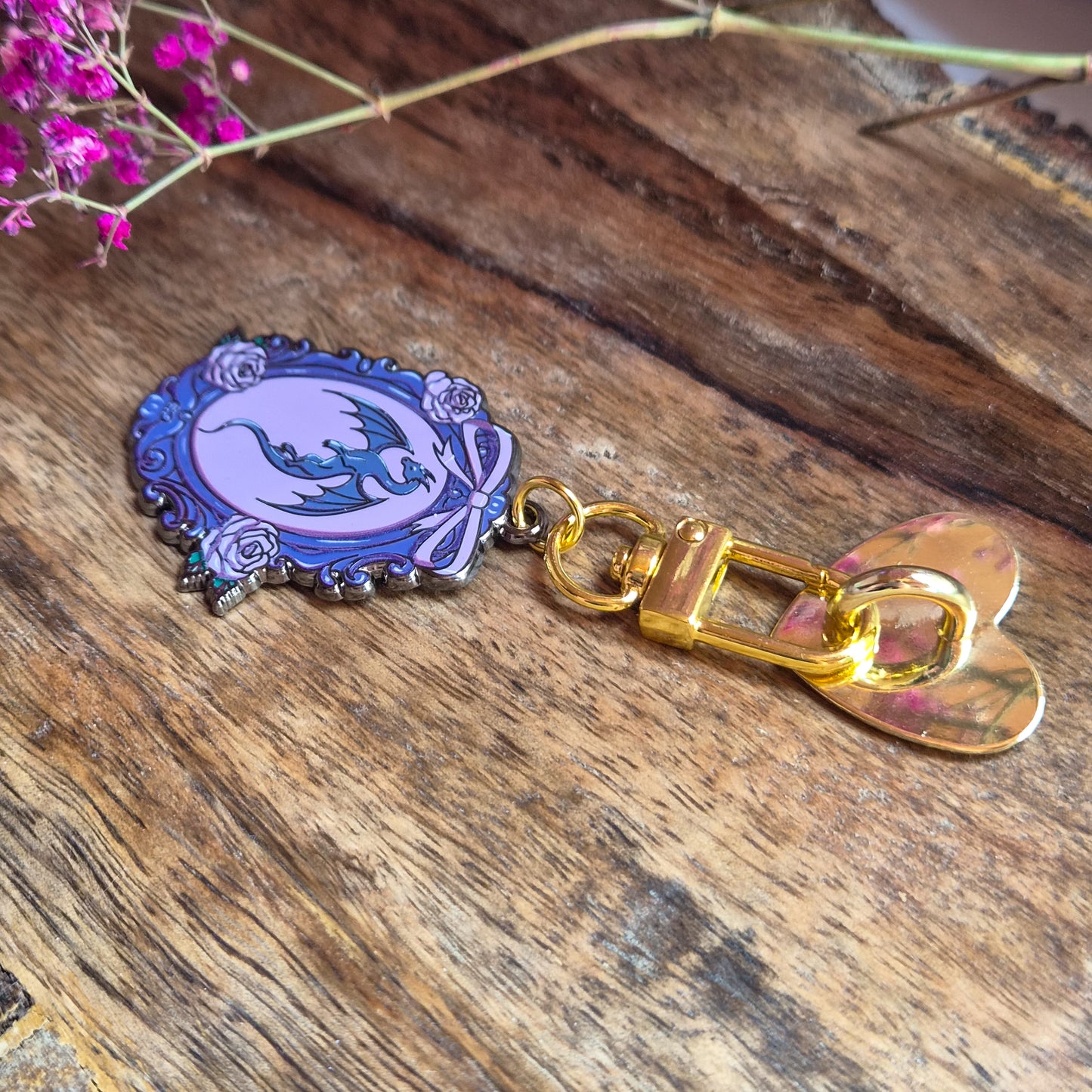 Clip Charm mit Herz-Befestigung | E-Reader Zubehör