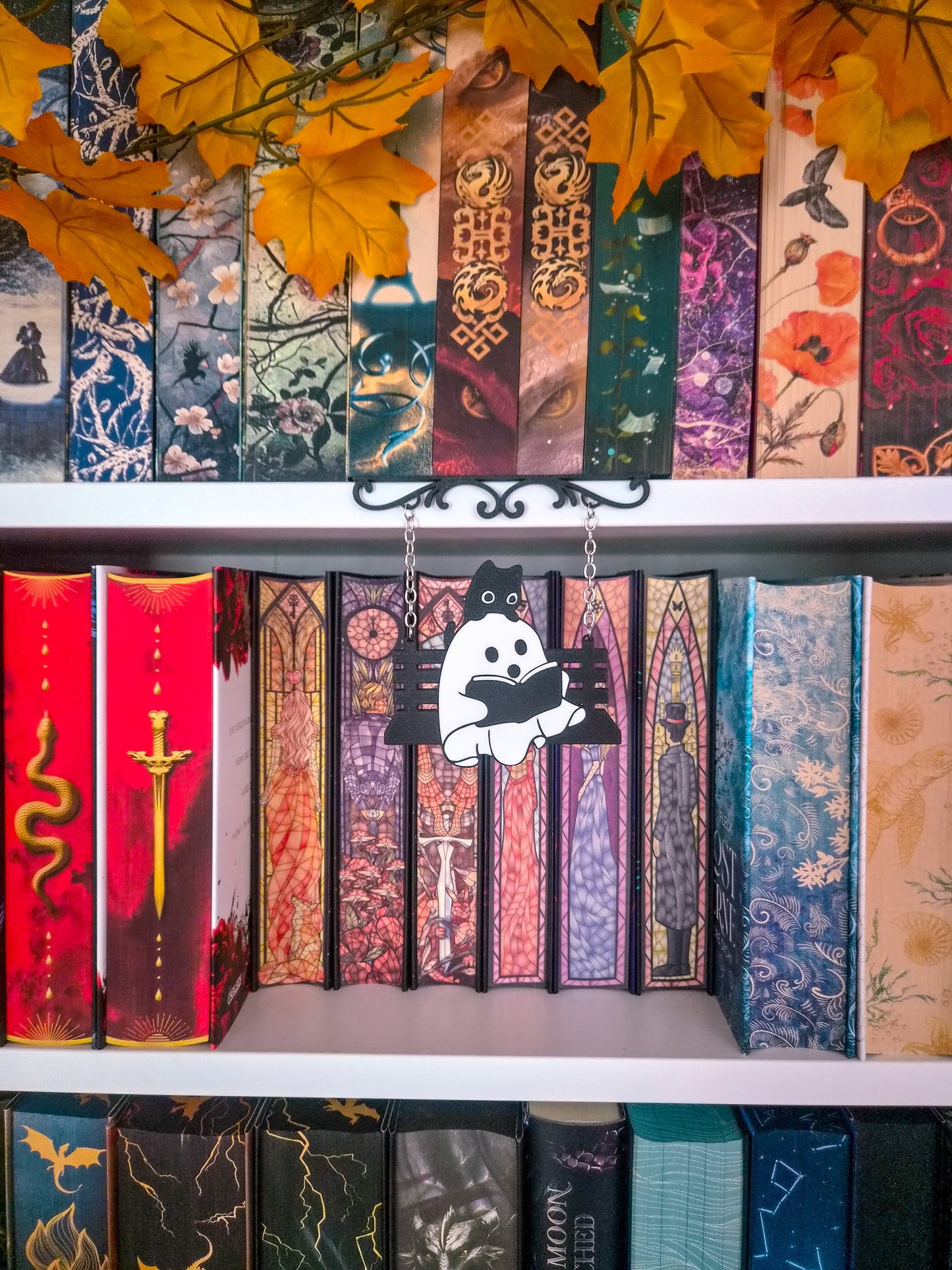 Ghost Stories - Shelf Buddy | Hängende Dekoration fürs Bücherregal | 3D-Druck | Spooky Season