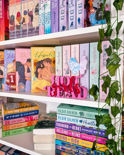 Hot Girls Read – Schriftzug | Deko fürs Bücherregal | 3D-Druck