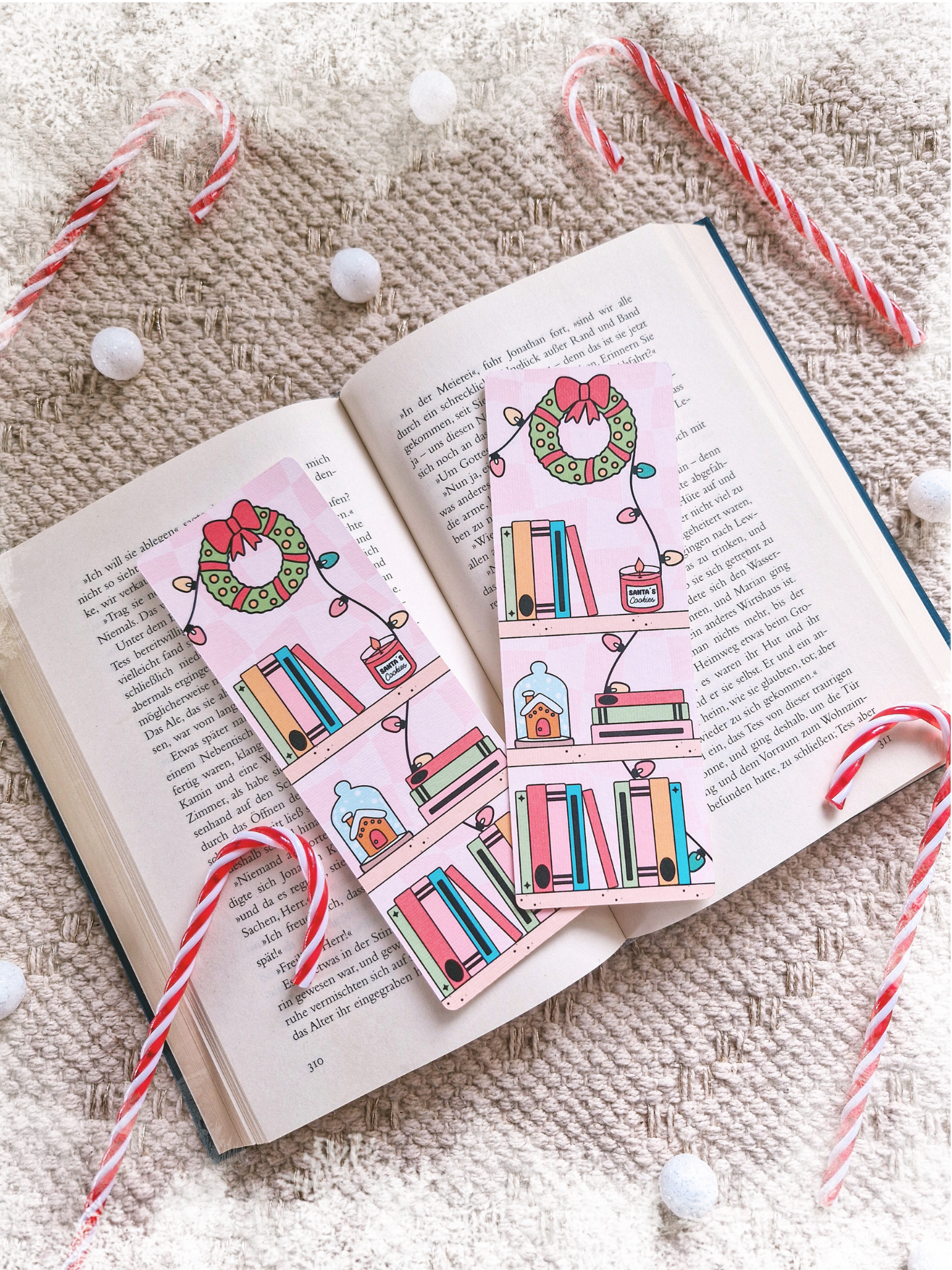 Lesezeichen Christmas bookshelf | Lesezeichen Winter & Weihnachten